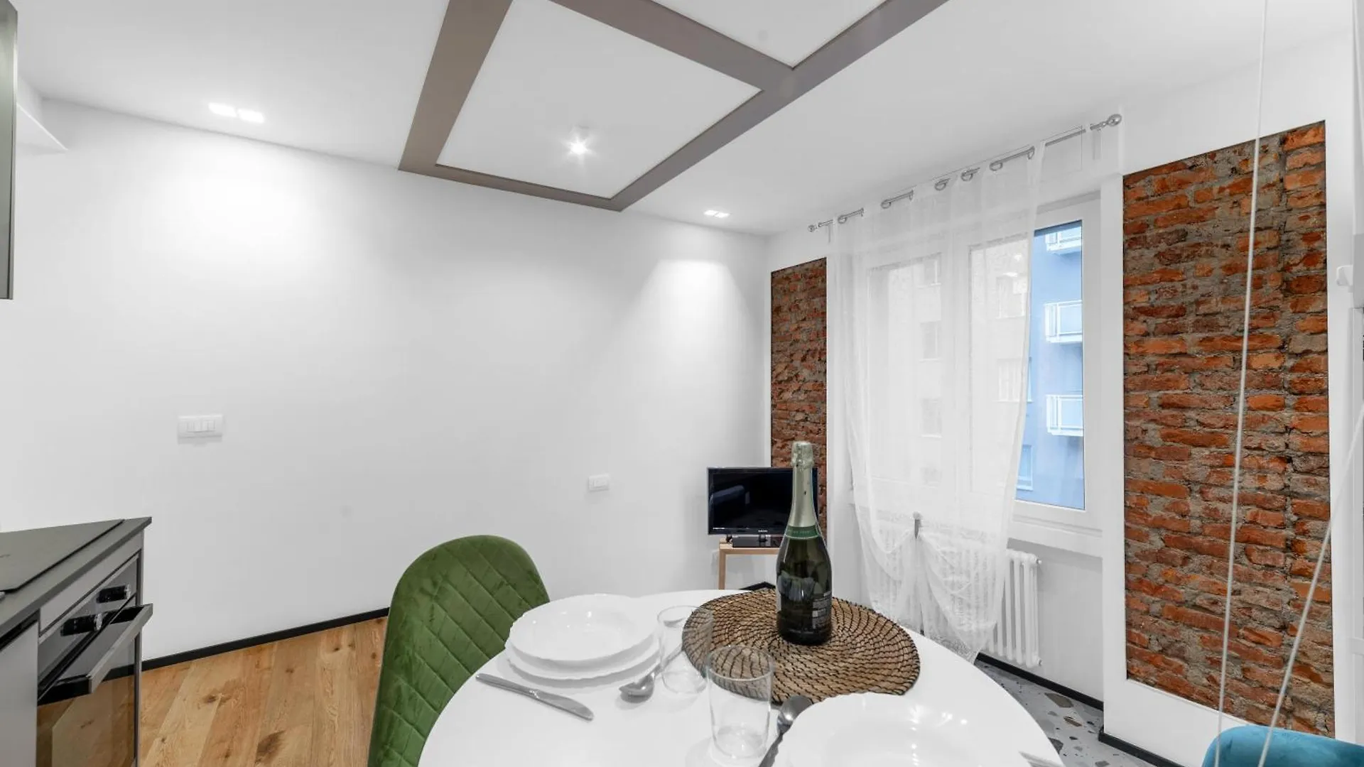 Pi18 - Loreto-Duomo - Luxury - Milan Apartment